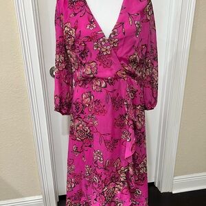 Women’s Fuschia Vibrant Floral Long Sleeve Dress size XL